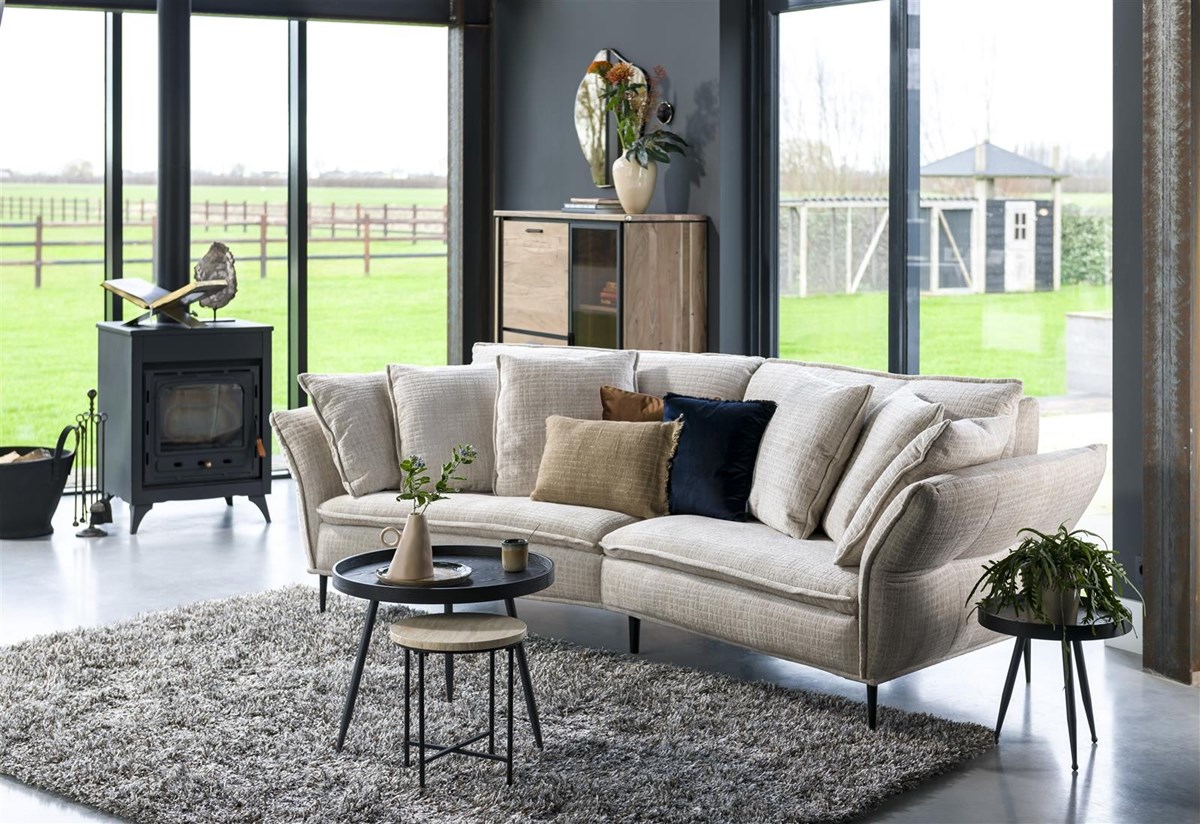 henders-and-hazel-Tokyo-Marseille-rond