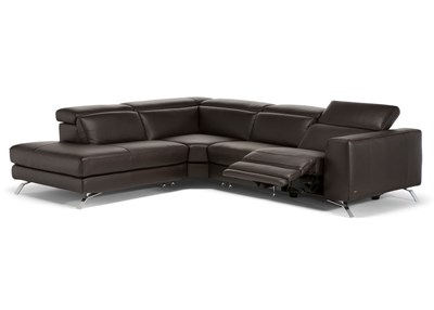 salon-angle-mailleux-natuzzi-trieste-terminal-gauche-02.jpg