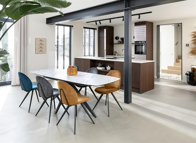 Xooon-Aiko_ant_oker_petrol