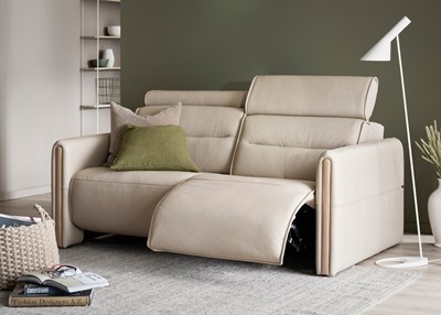 salon-cuir-stressless-emily-cory-fog-wood-oak-2s-05.jpg