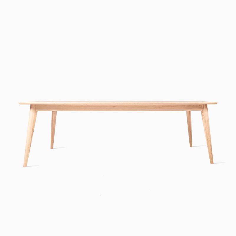 table-vincent-sheppard-dan-200-01.jpg