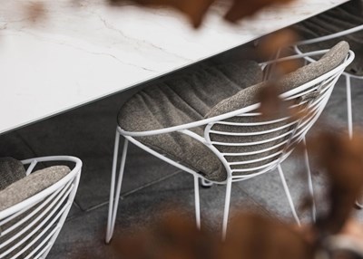 chaise-joli-wire-blanche-05