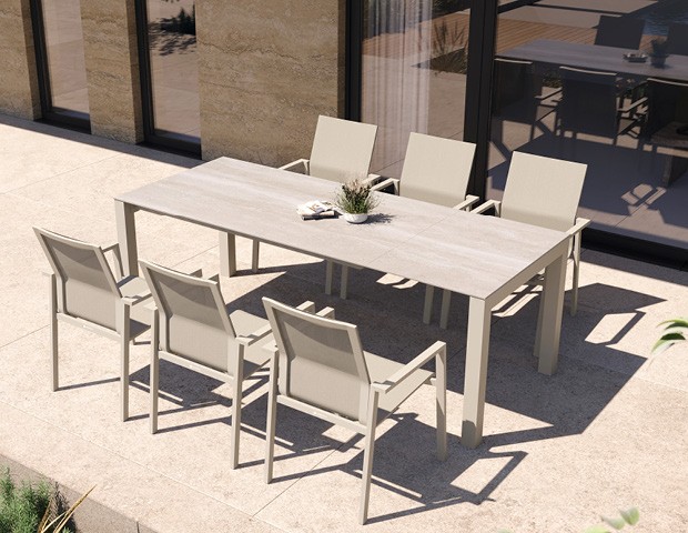 outdoor-gauche-droite-