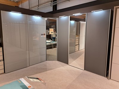 GR-Satud-angle-gris-verre-et-mat