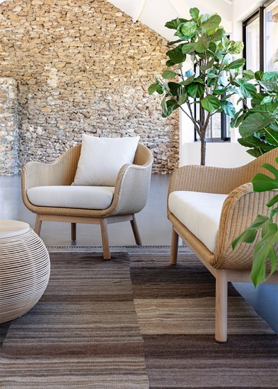 fauteuil-mailleux-vincent-sheppard-alex-lounge-natural-moonwhite-03.jpg
