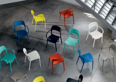 chaise-bontempi-gipsy-strawberry-ambiance-02-photo.jpg